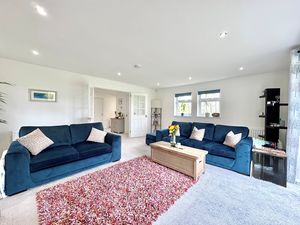 Photo 17- click for photo gallery